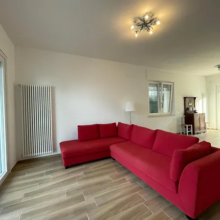 Holiday home Villino Elvira *